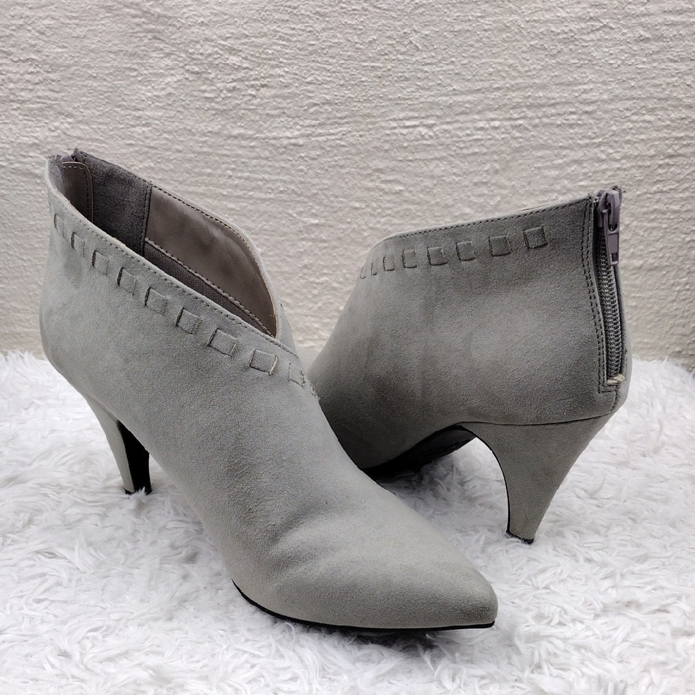 Jaclyn Smith Emma Grey Fabric Upper Pointed-Toe Heel Zip High Heels Bootie Shoe